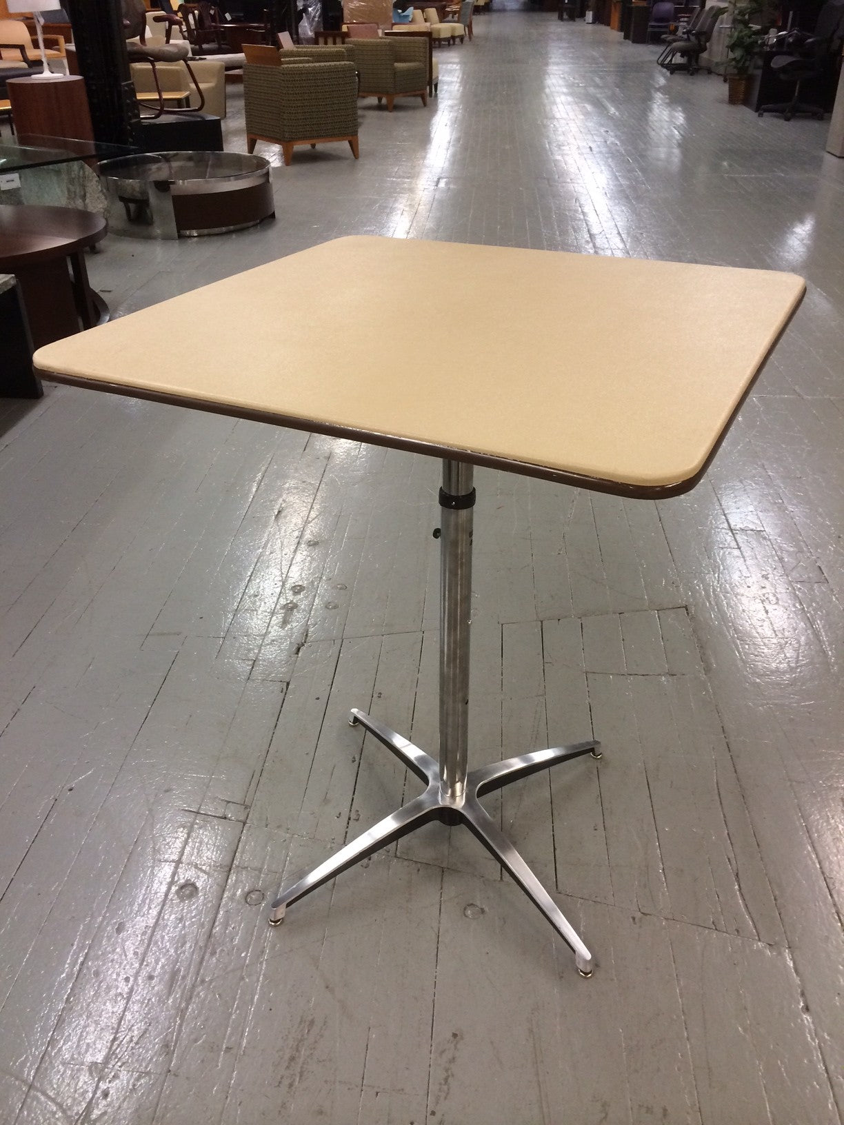 Used 30″ Height Adjustable Mity-Lite Square Table