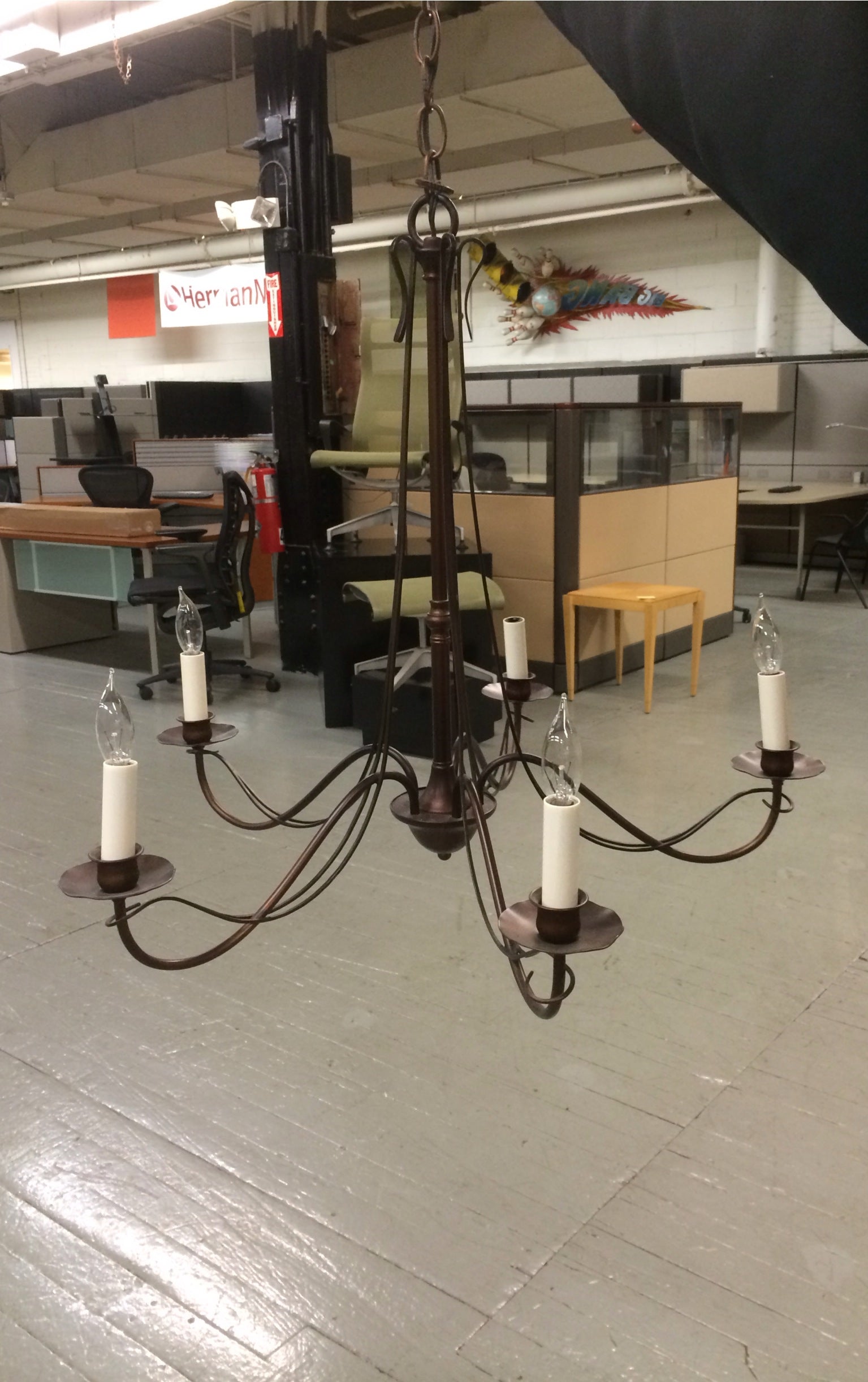 Pre-owned 5-bulb chandelier/light fixture
