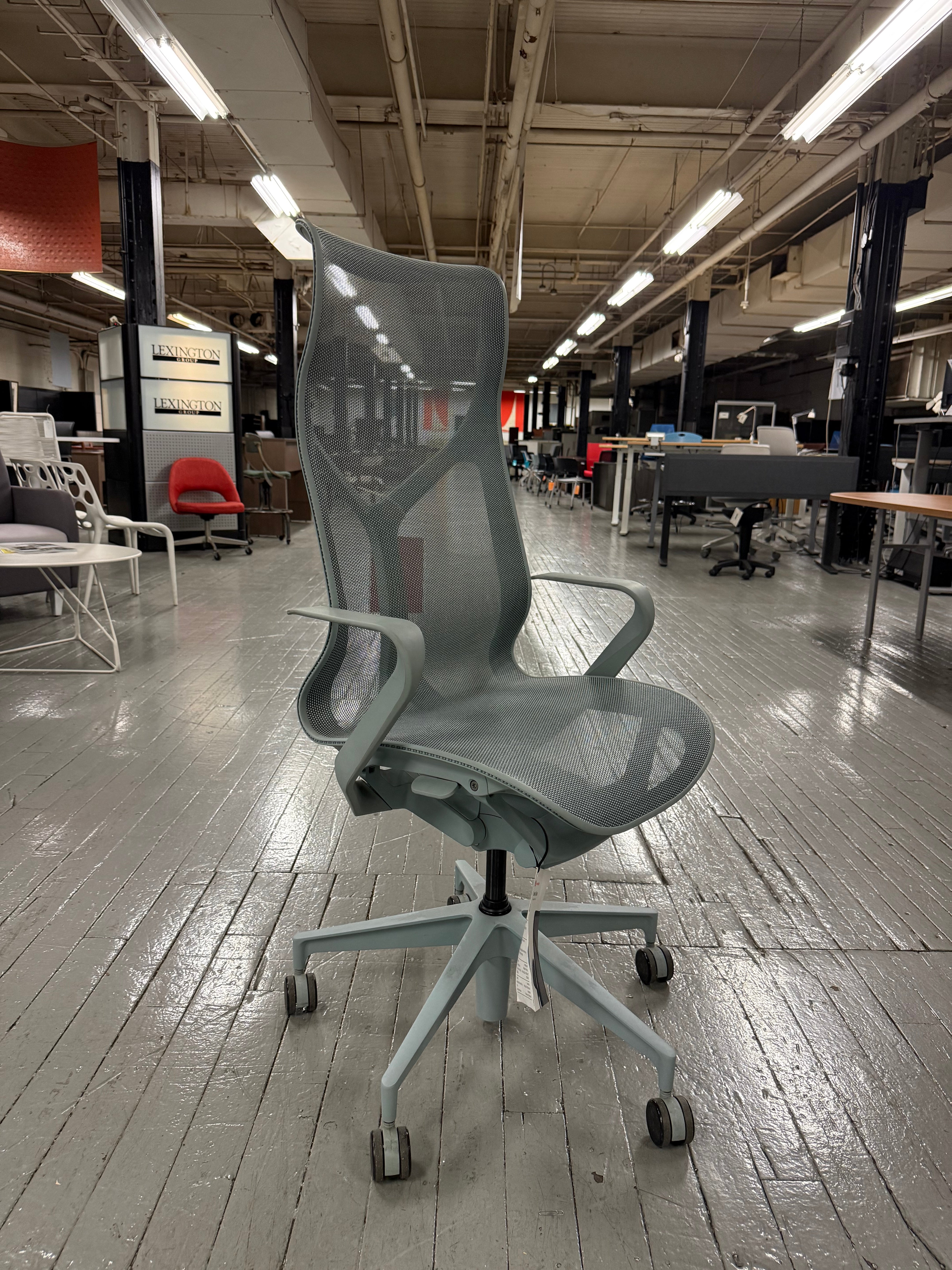 Herman Miller Cosm Task Chair -i8