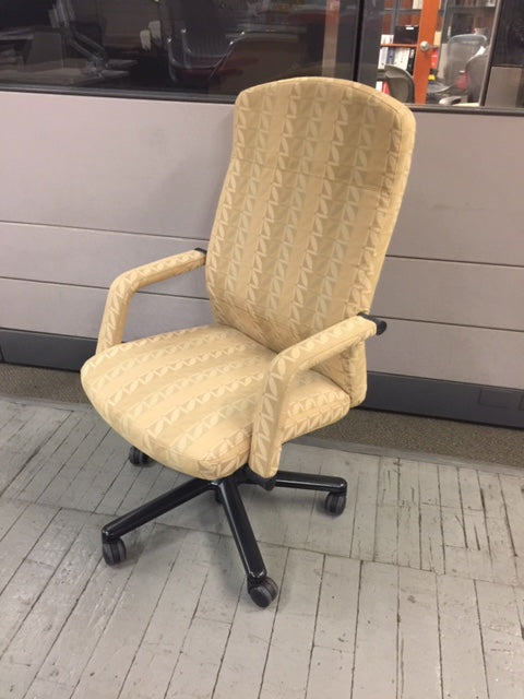 Vecta Conference Chair