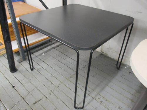 Pre-owned GF Furniture Systems Square Table w/ Wire Legs