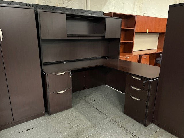 OS Series L-shape desk & hutch