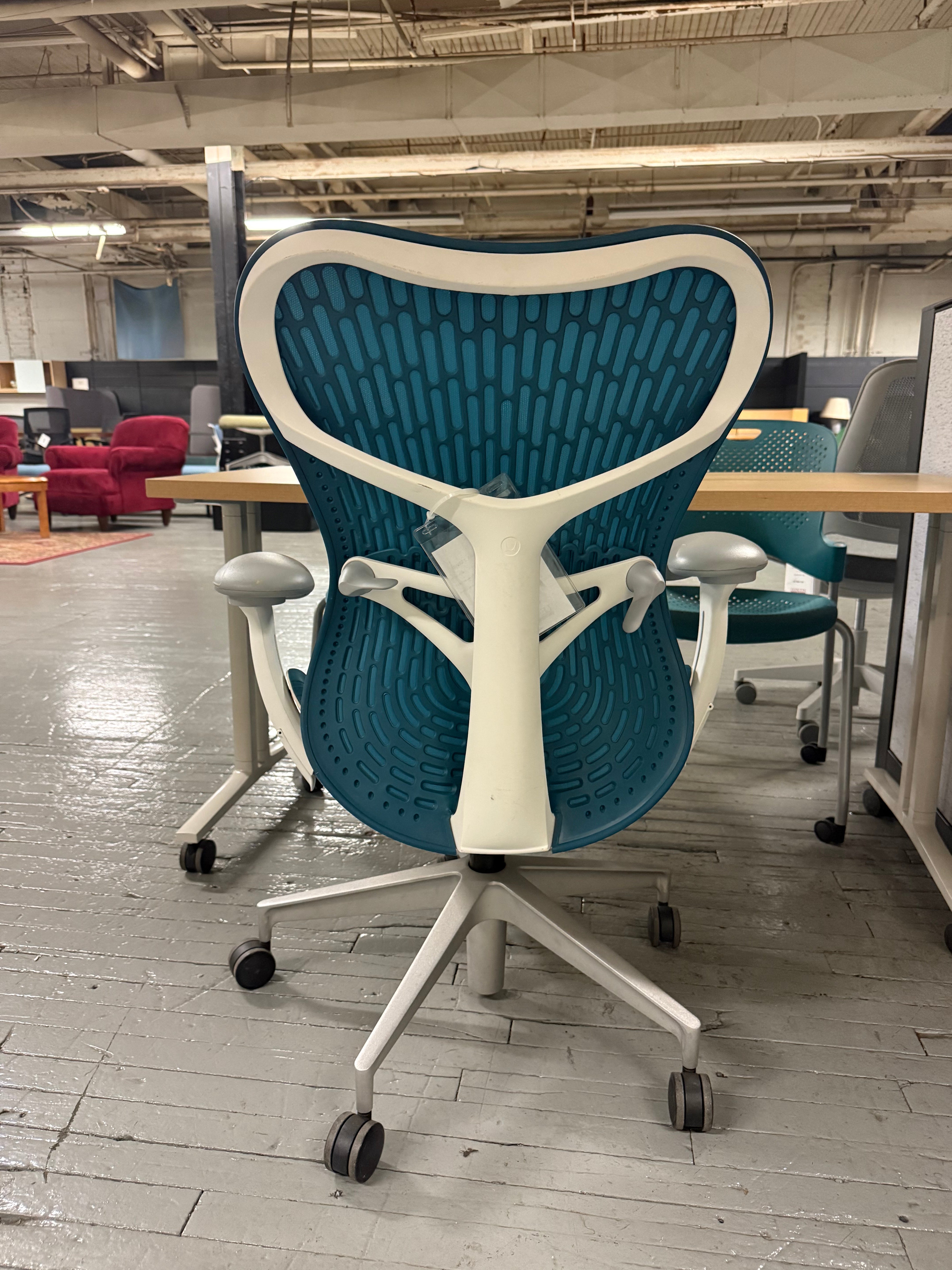 Herman Miller Mirra 2 Task Chair -A3