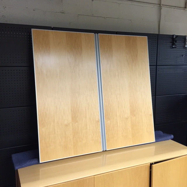 Pre-Owned Maple Wood Veneer Visual Board with Metal Trim