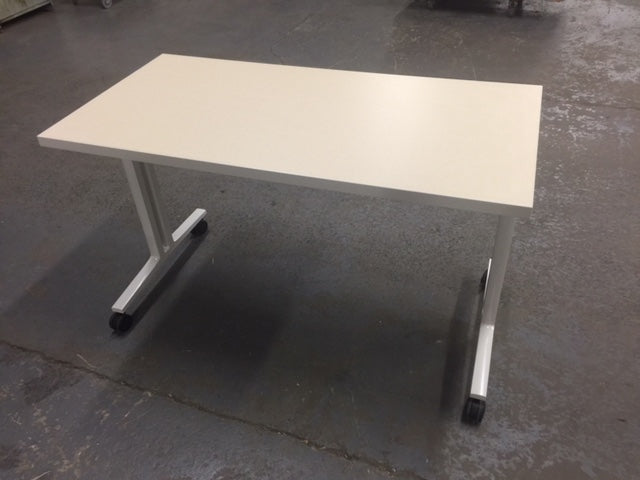 Everywhere Series Table on Casters