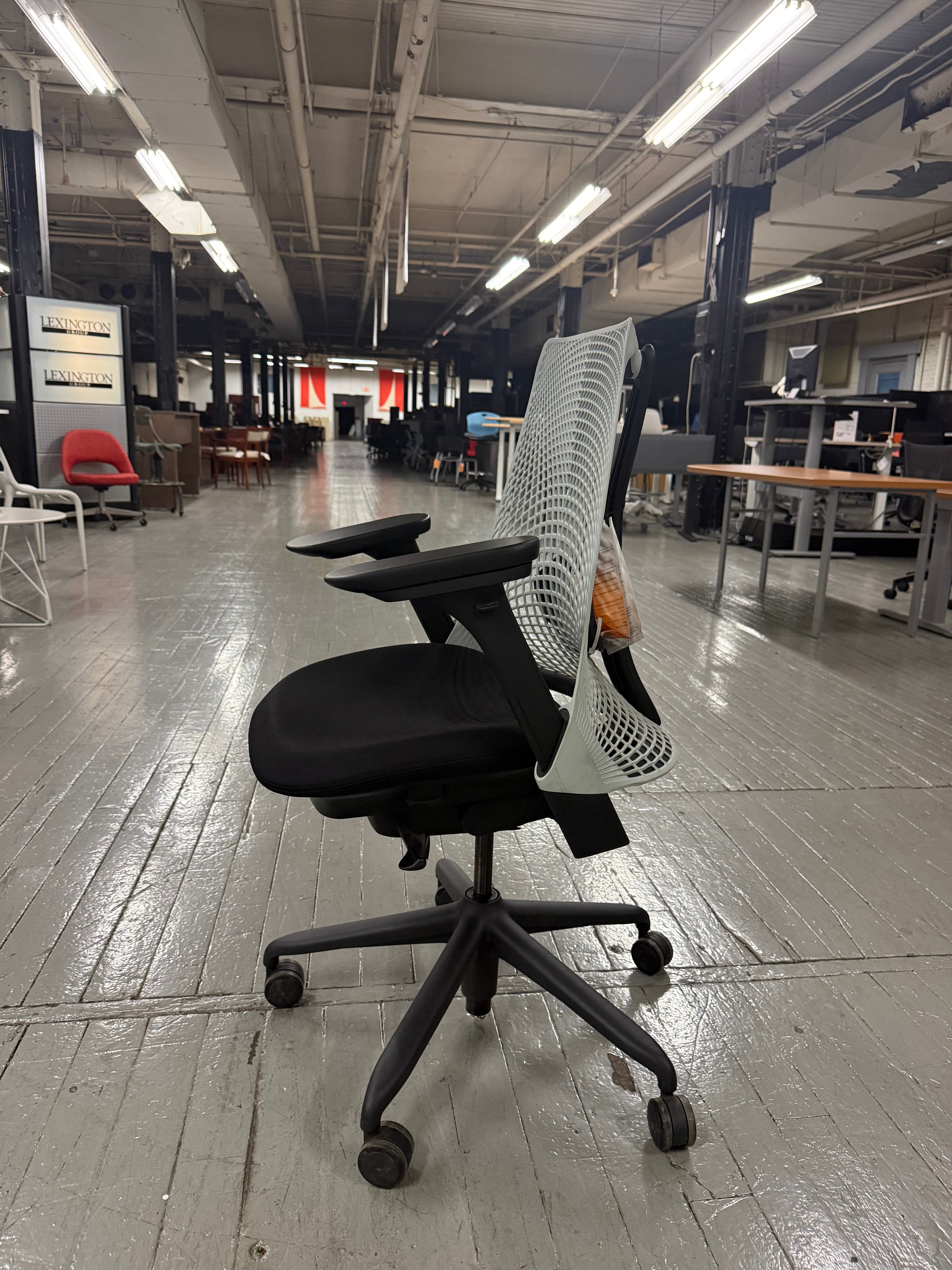 Herman Miller Sayl Task Chair -i24